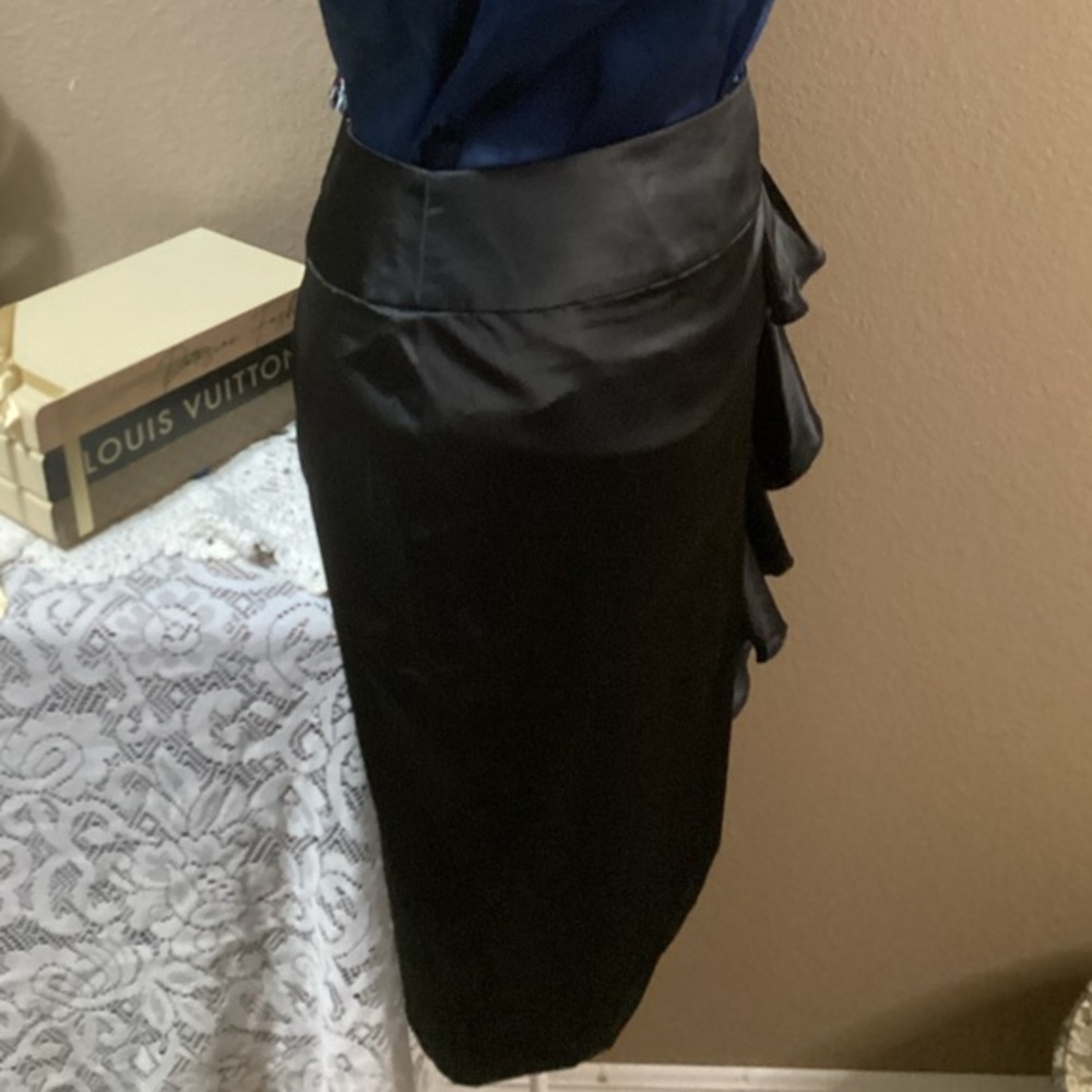 DALIA Collections RUFFLE BLACK SKIRT